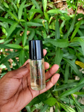 Load image into Gallery viewer, Perfume Oil